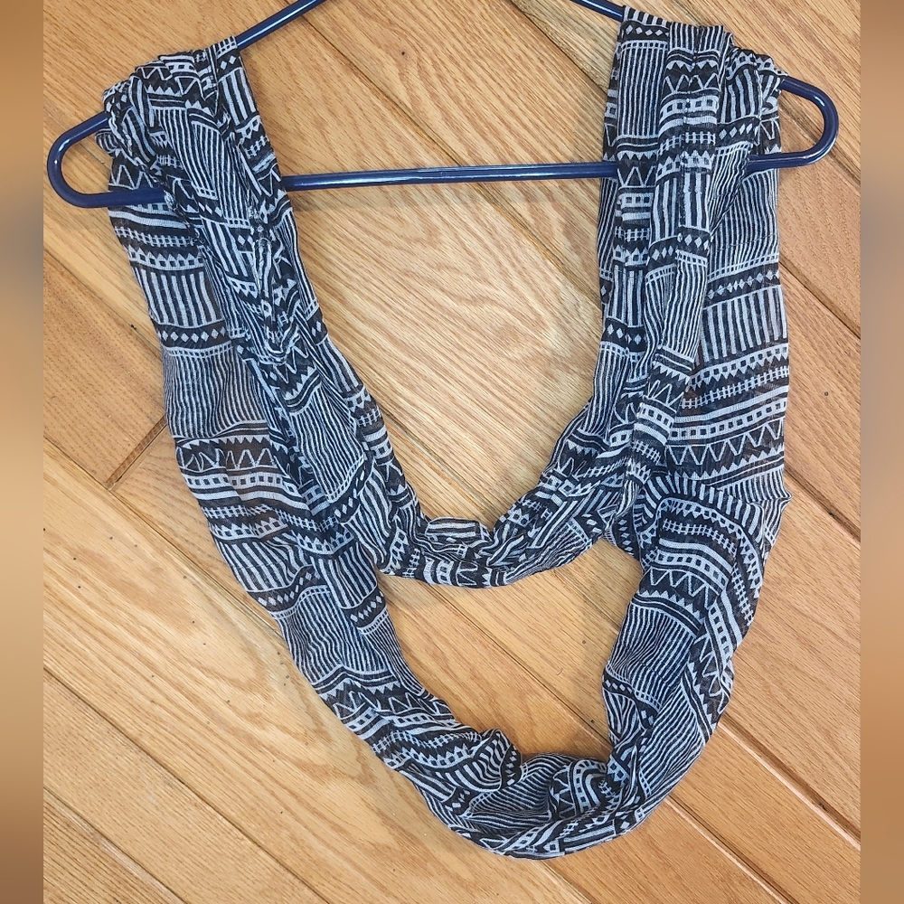 Black and White Patterned Sheer Infinity Scarf